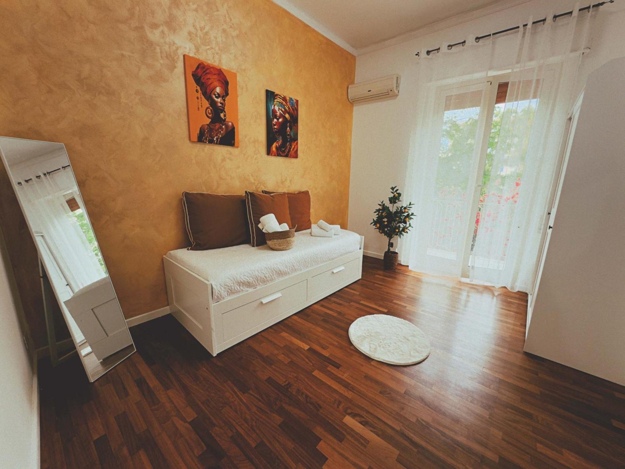 Casa Vacanze Imera House Palermo Exterior photo